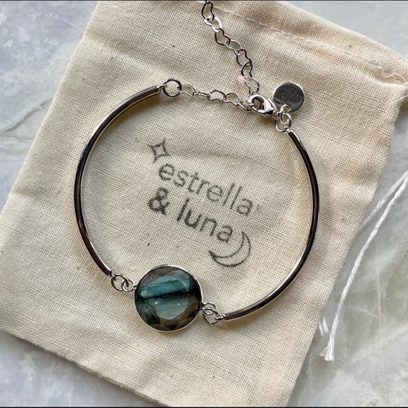 1 Left! Brilliant Labradorite Crystal Bracelet - Picture 7 of 8